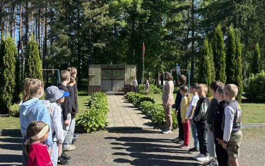 Воспитательно-оздоровительный лагерь «Родными тропами»